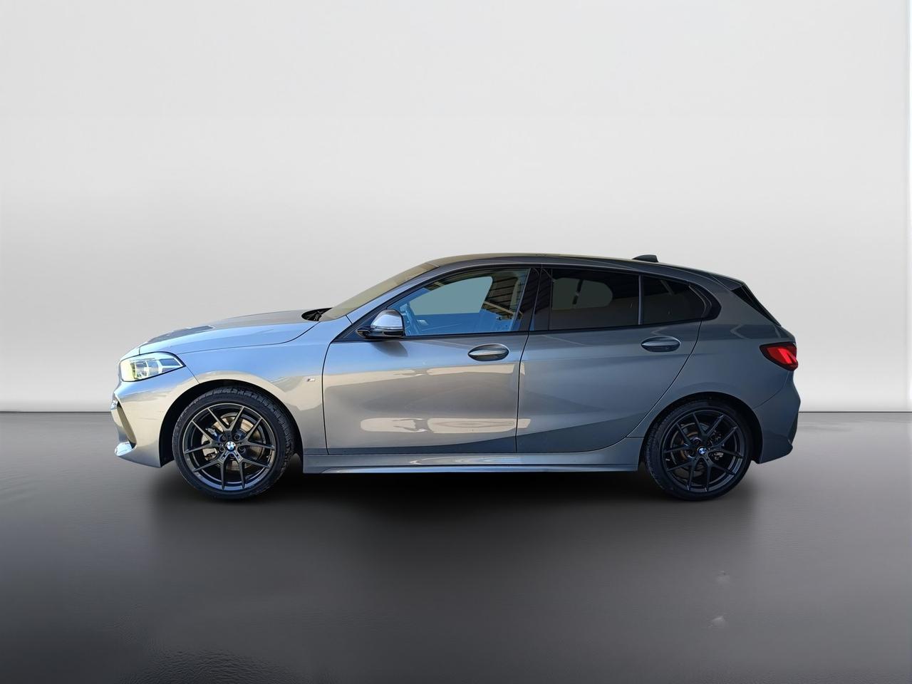 BMW Serie 1 F40 - 118d Msport auto