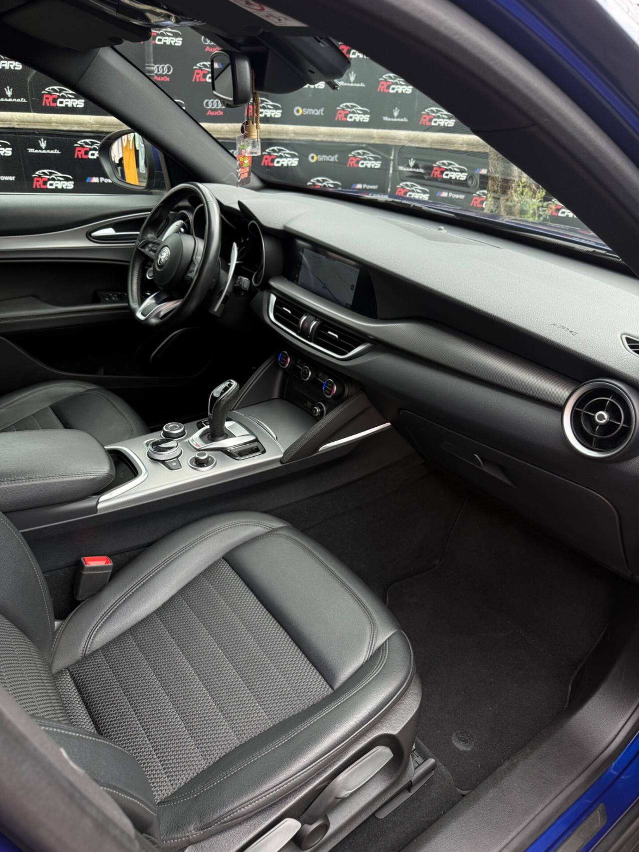 Alfa Romeo Stelvio 2.2 Turbodiesel 190 CV AT8 Q4 Sprint