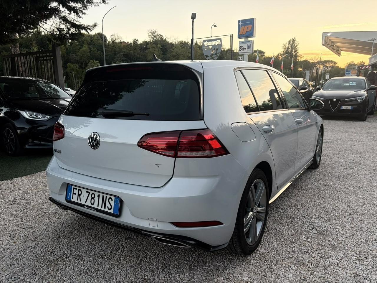 Volkswagen Golf 1.4 TSI R-Line Executive BlueMotion Technology