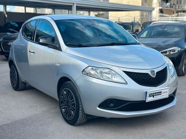 Lancia Ypsilon 1.2 69 CV 5 porte Gold '19