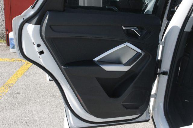 AUDI Q3 35 TFSI S tronic Business Advanced