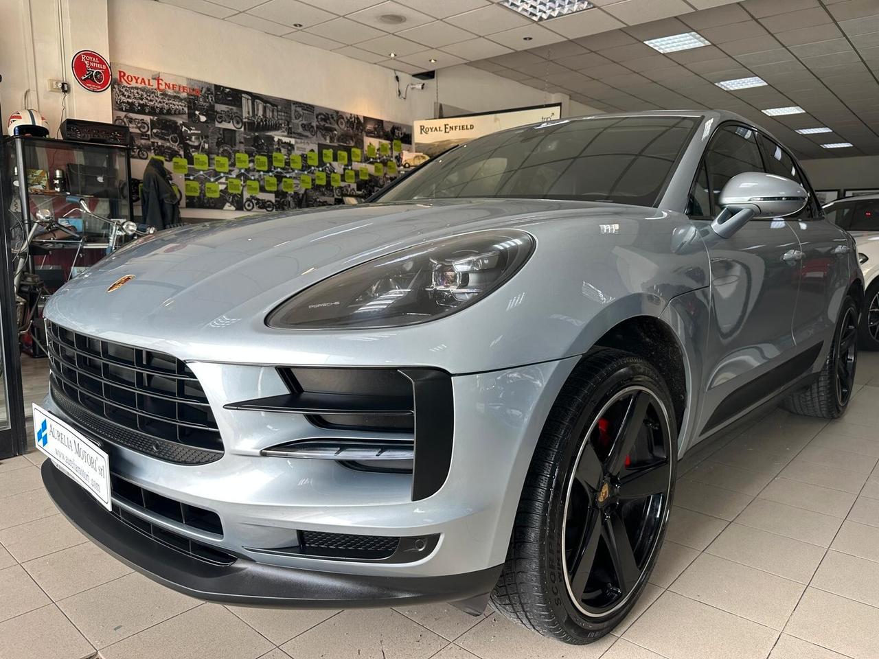 Porsche Macan 2.0 245 HP RESTYLING FULL TENUTA IN MODO MANIACALE