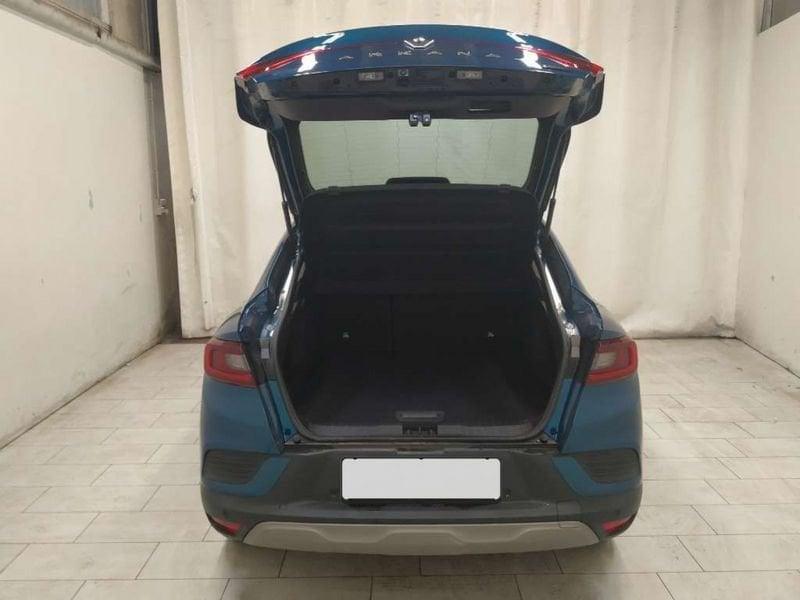 Renault Arkana 1.6 E-Tech full hybrid Techno 145cv