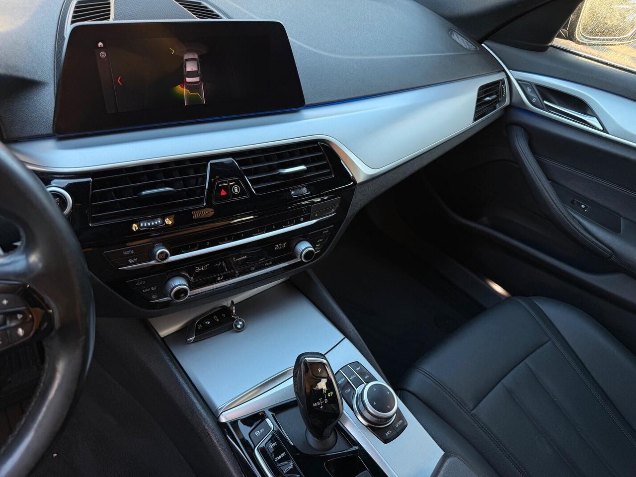 Bmw 520 48V Luxury