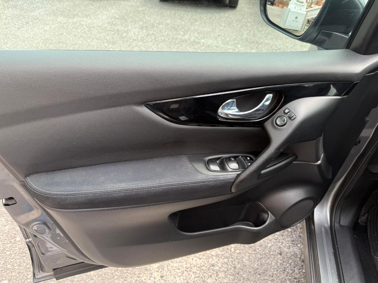 Nissan Qashqai 1.2 DIG-T Business