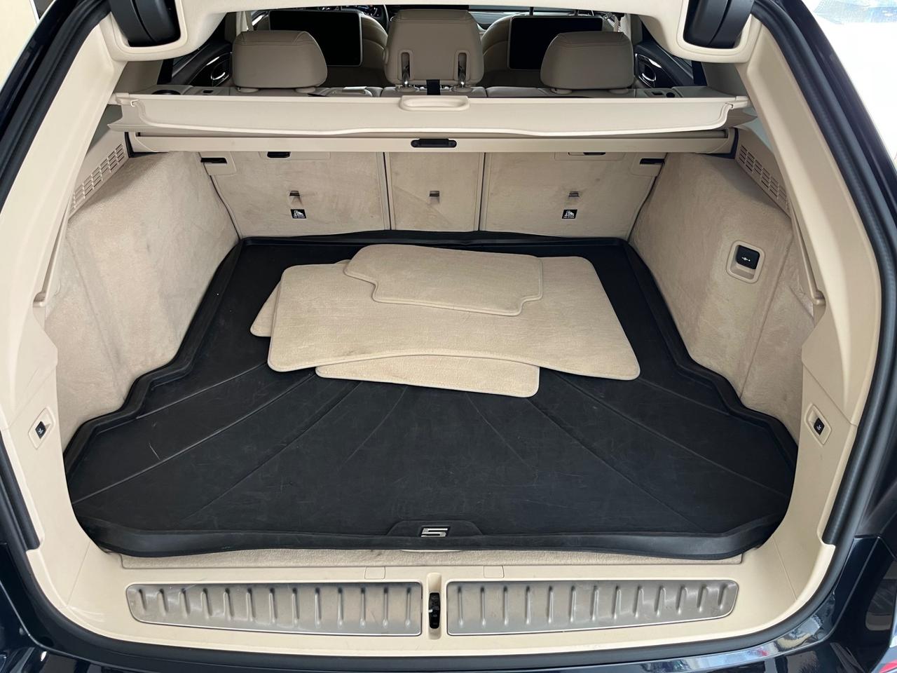 Bmw 520d xDrive Touring Luxury Line