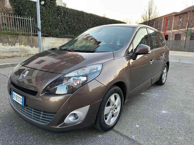 RENAULT Scenic 1.6 16V 7 POSTI Dynamique