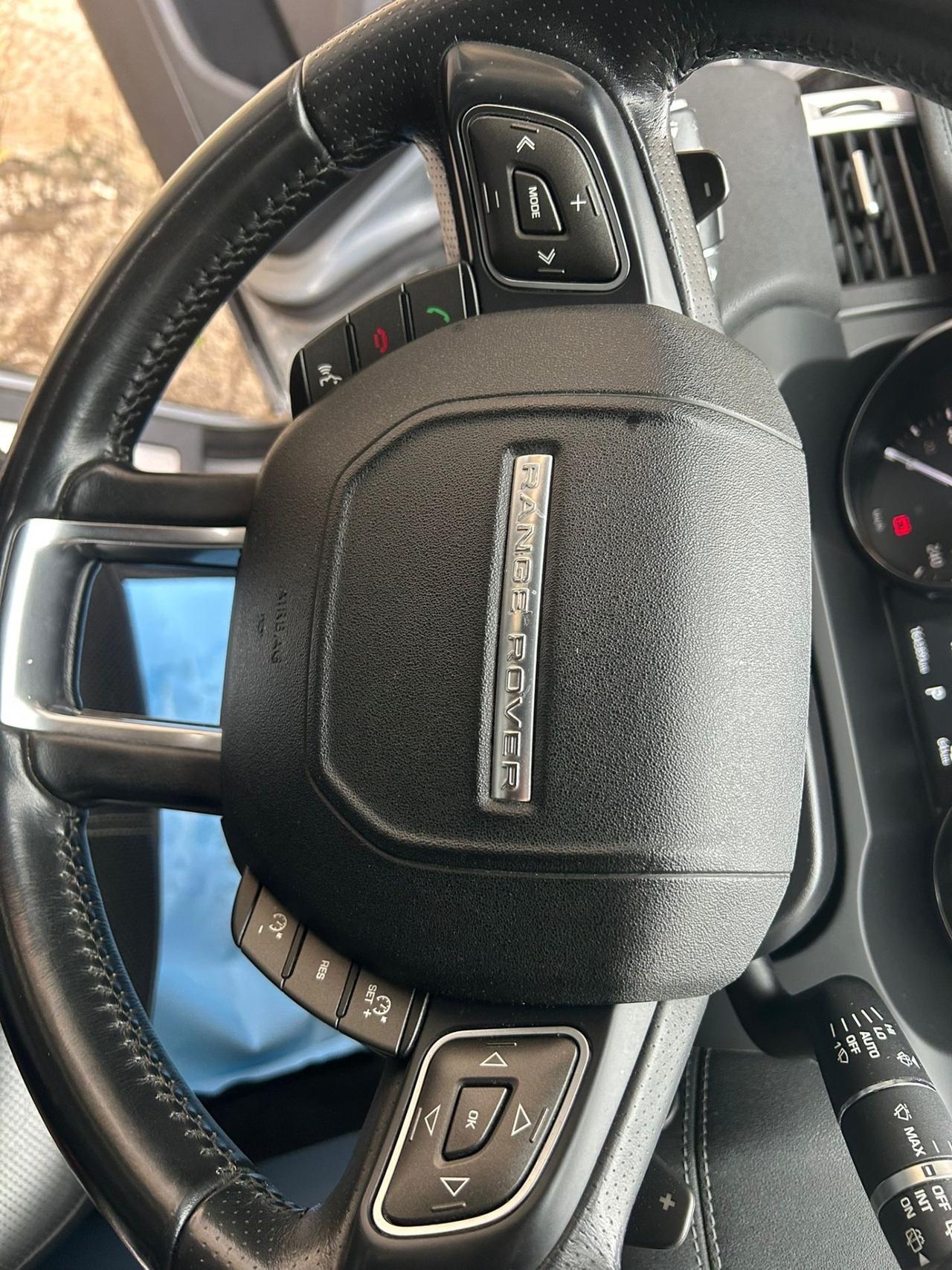 Land Rover Range Evoque 2.0 TD4 150 CV 5p. SE Dynamic