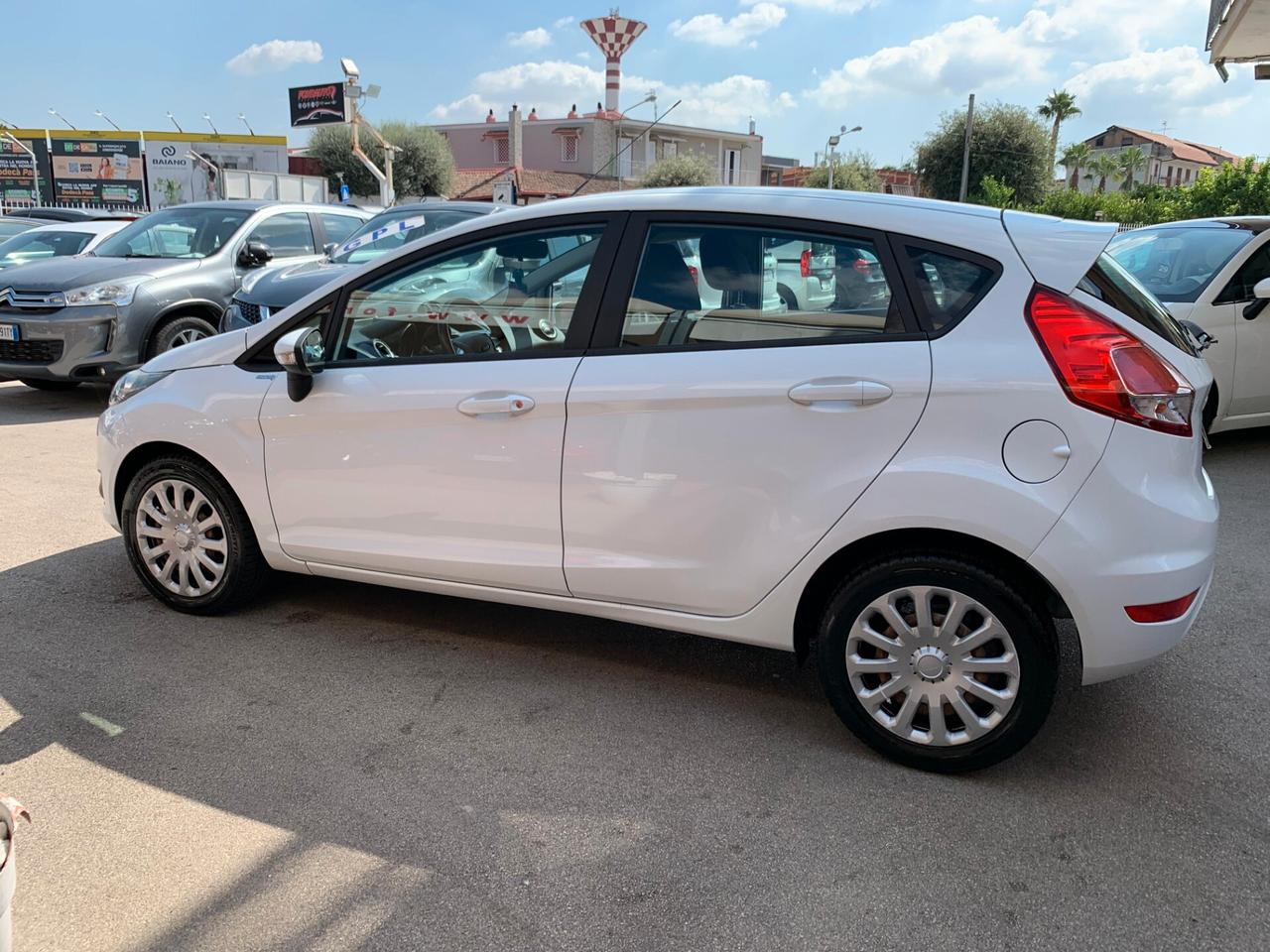 Ford Fiesta Plus 1.4 5 porte Bz.- GPL