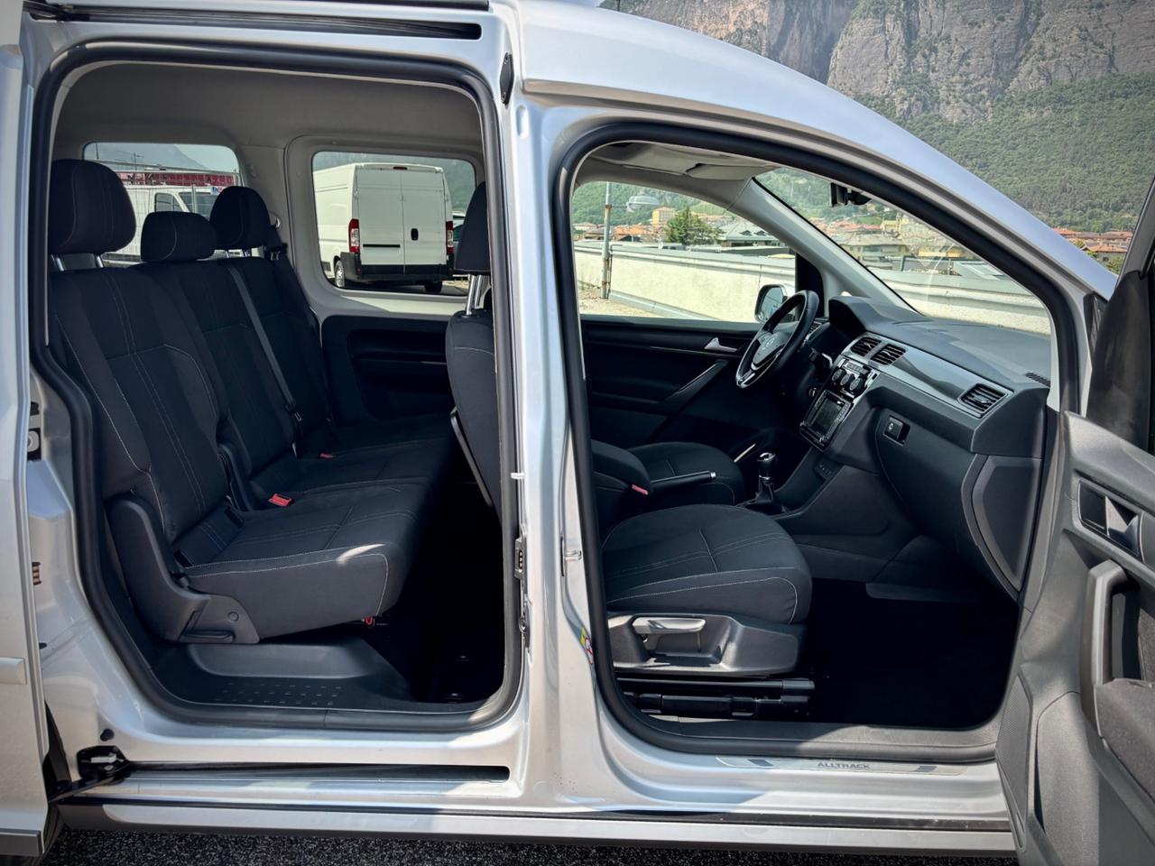 Volkswagen Caddy 2.0 TDI 102 CV Alltrack "NAVI ACC Gancio" IVA COMPRESA"