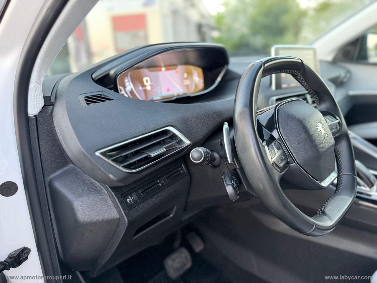 PEUGEOT 3008 BlueHDi 130 S&S EAT8 Allure
