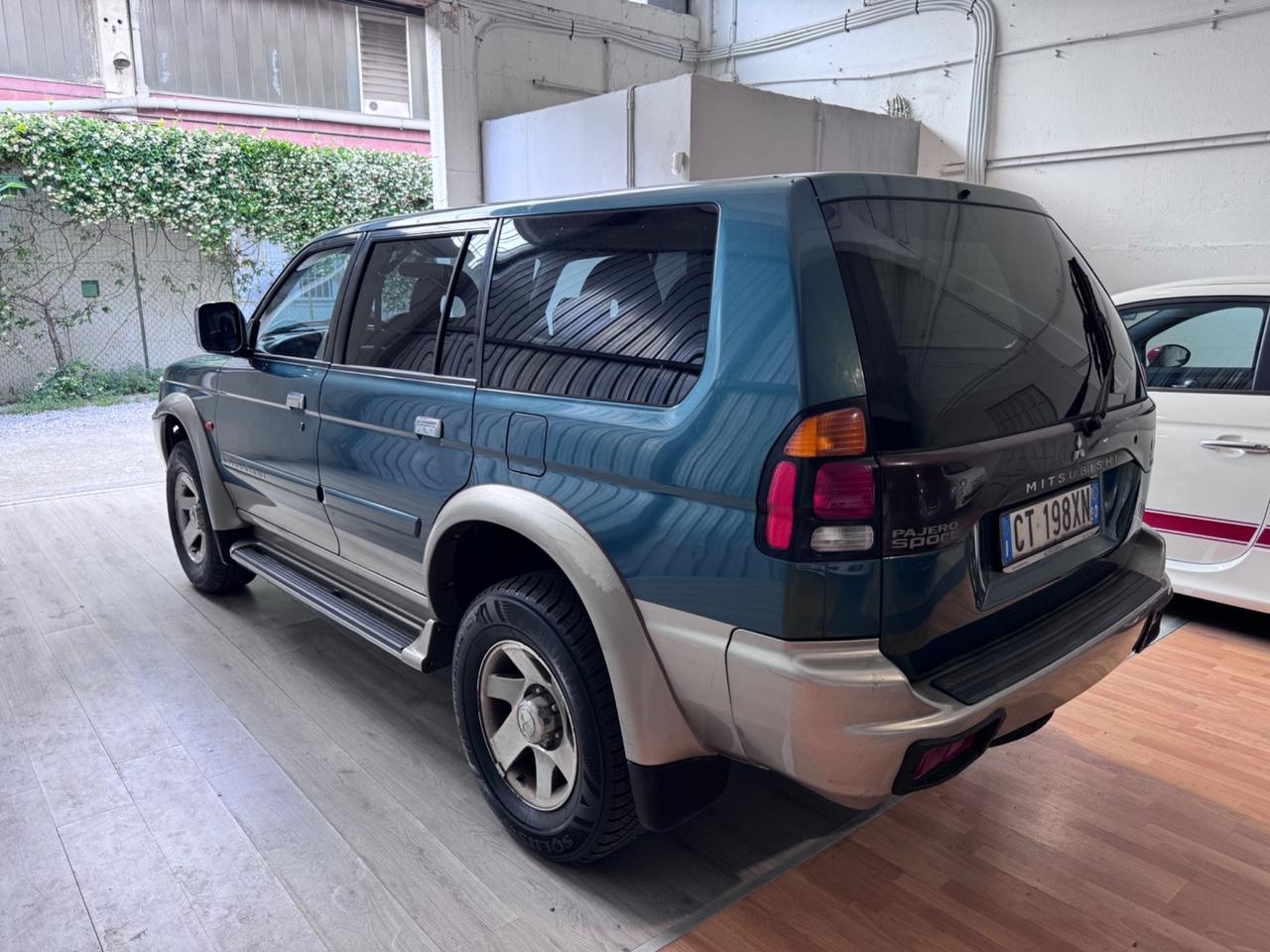 Mitsubishi Pajero Sport GLS 2.5 TDI 4x4