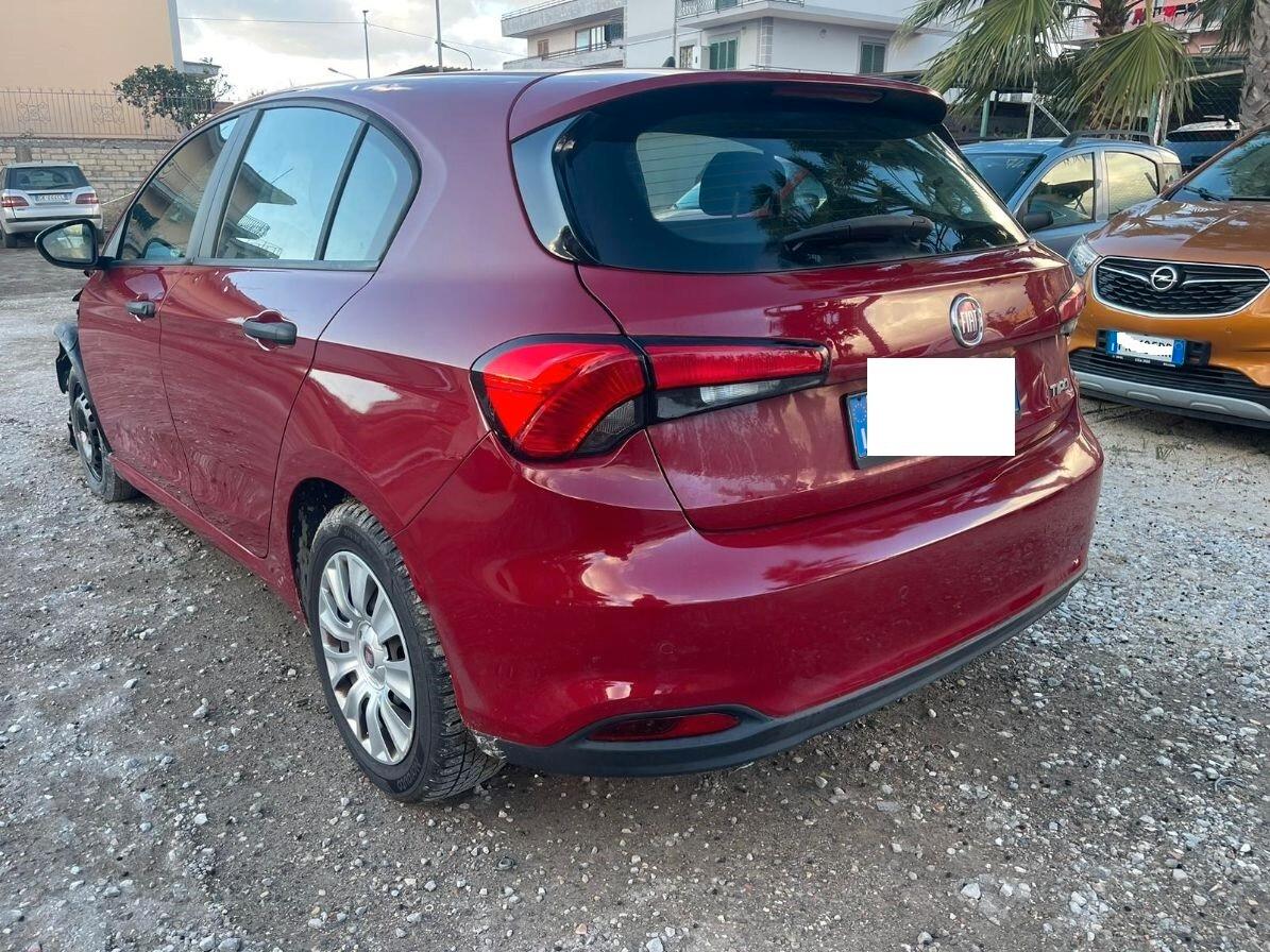 Fiat Tipo 1.3 Mjt S&S 5 porte Easy