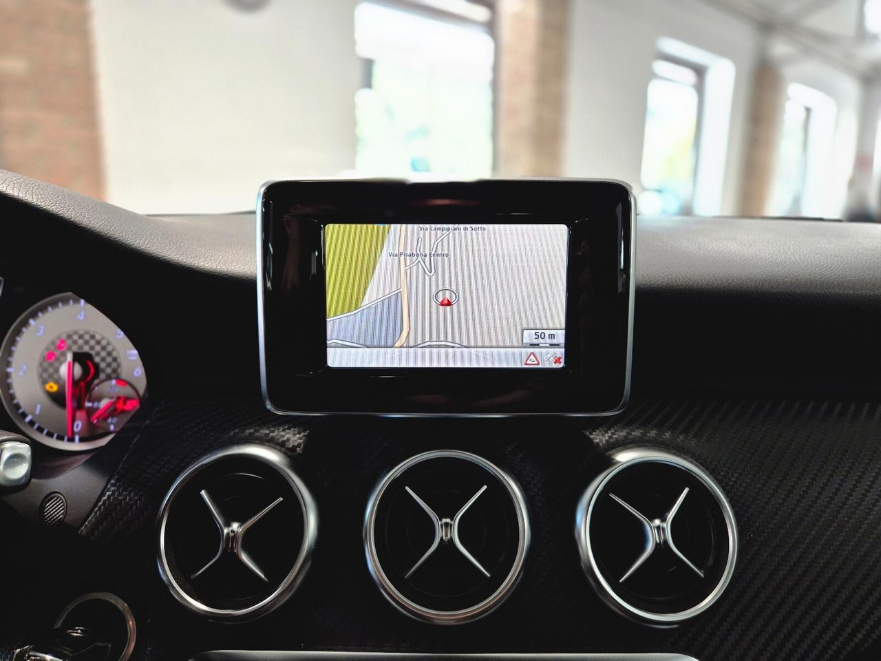 Mercedes A180 Aut. Premium AMG **MOTORE MERCEDES**