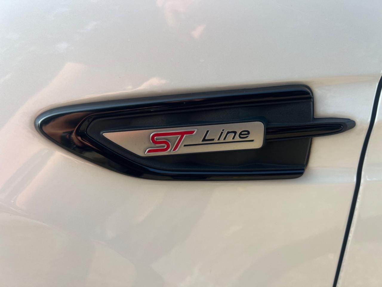 Ford Kuga 2.0 TDCI 150 CV S&S 2WD ST-Line tetto apribile