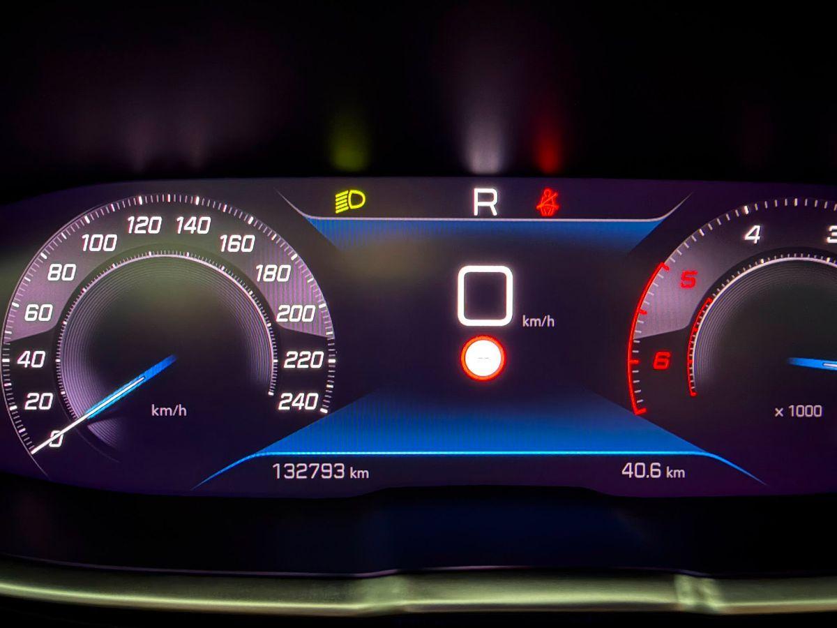 PEUGEOT - 3008 - BlueHDi 130 S&S Allure