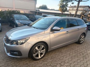 Peugeot 308 PureTech Turbo 130 S&S Allure*EURO6*NAVI*CERCHI