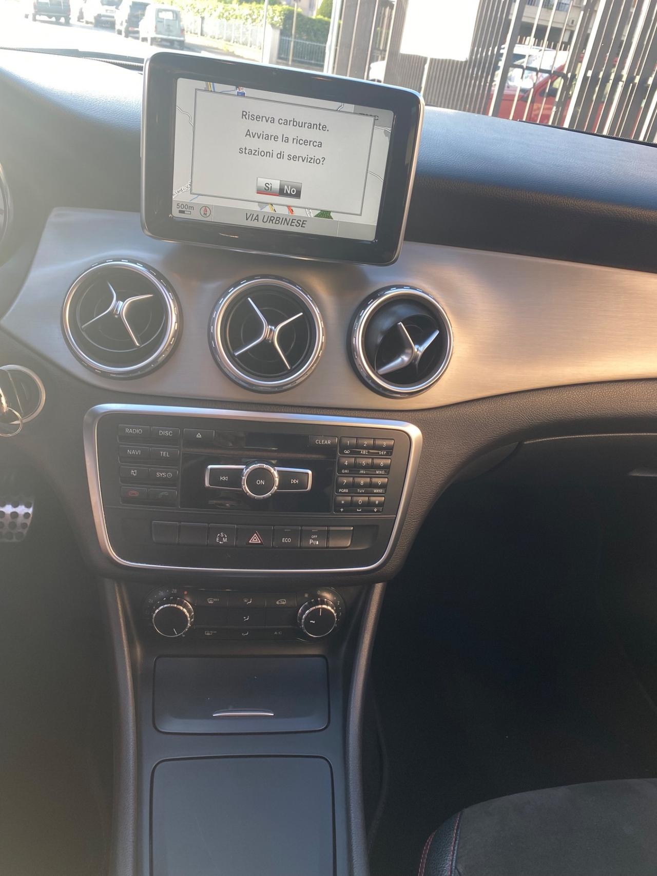 Mercedes-benz GLA 200 CDI Automatic Premium
