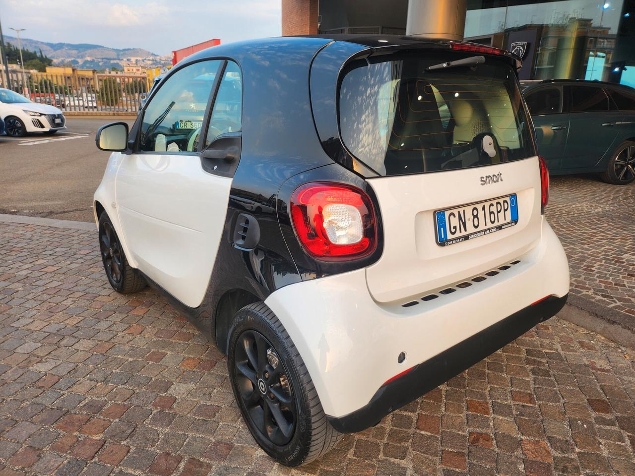 Smart ForTwo 70 1.0 Youngster Manuale