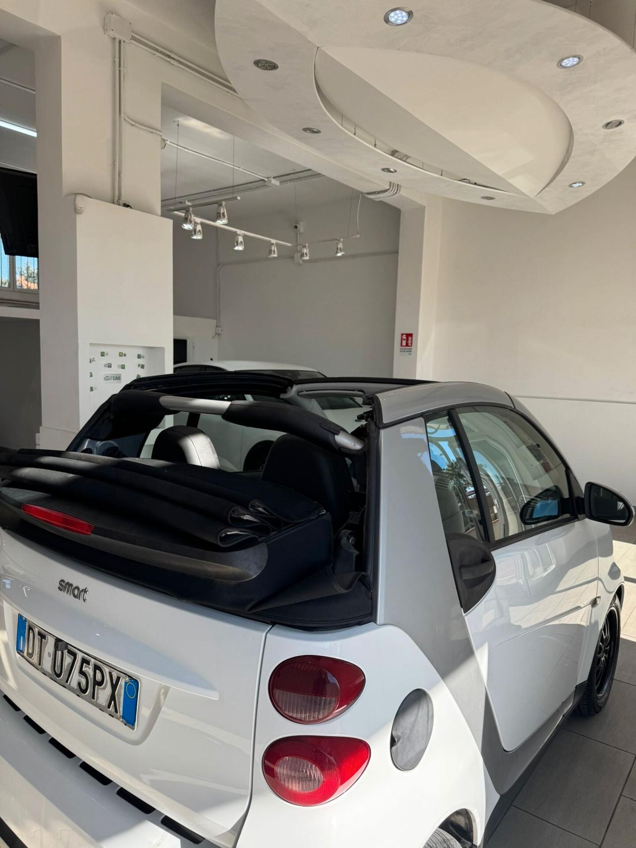 Smart ForTwo 1000 62 kW cabrio passion