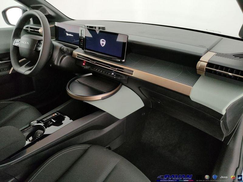 Lancia Ypsilon 1.2 Hybrid e-DCT