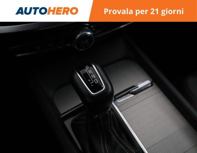 VOLVO V60 D4 Geartronic R-design