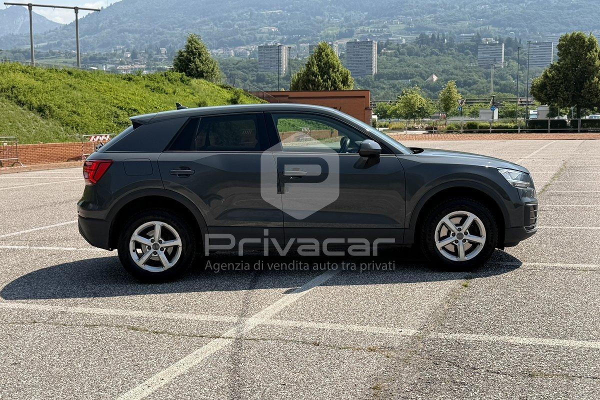 AUDI Q2 1.6 TDI Business