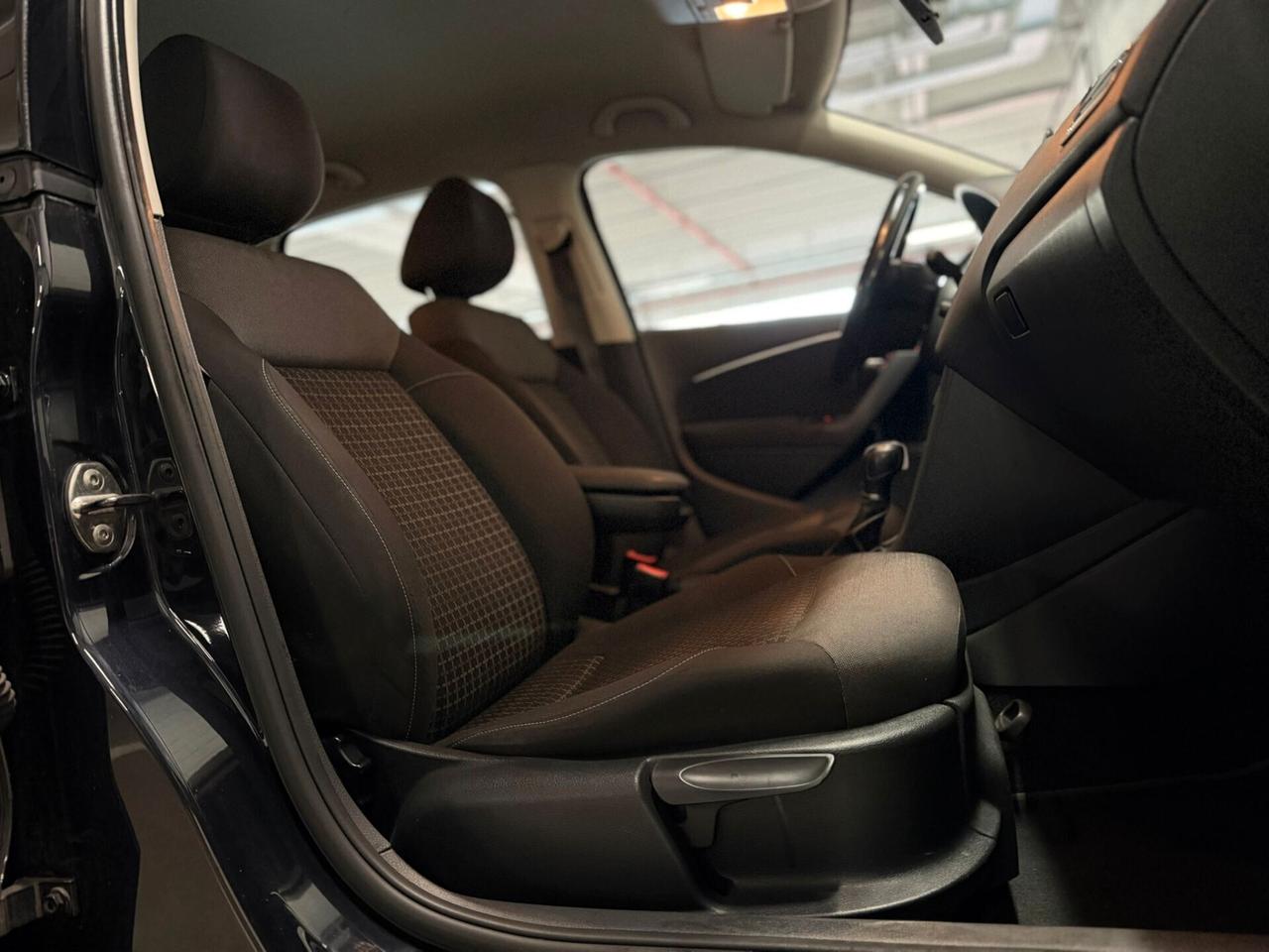 Volkswagen Polo 1.4 TDI 90 CV DSG 5p. Highline BlueMotion Technology