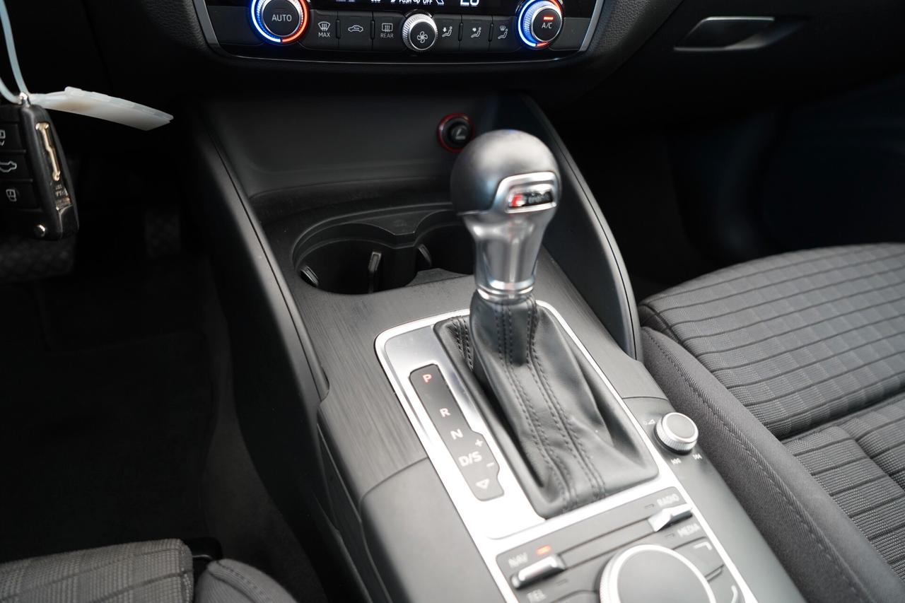 Audi A3 SPB 1.6 TDI 110 Cv S-tronic Attraction