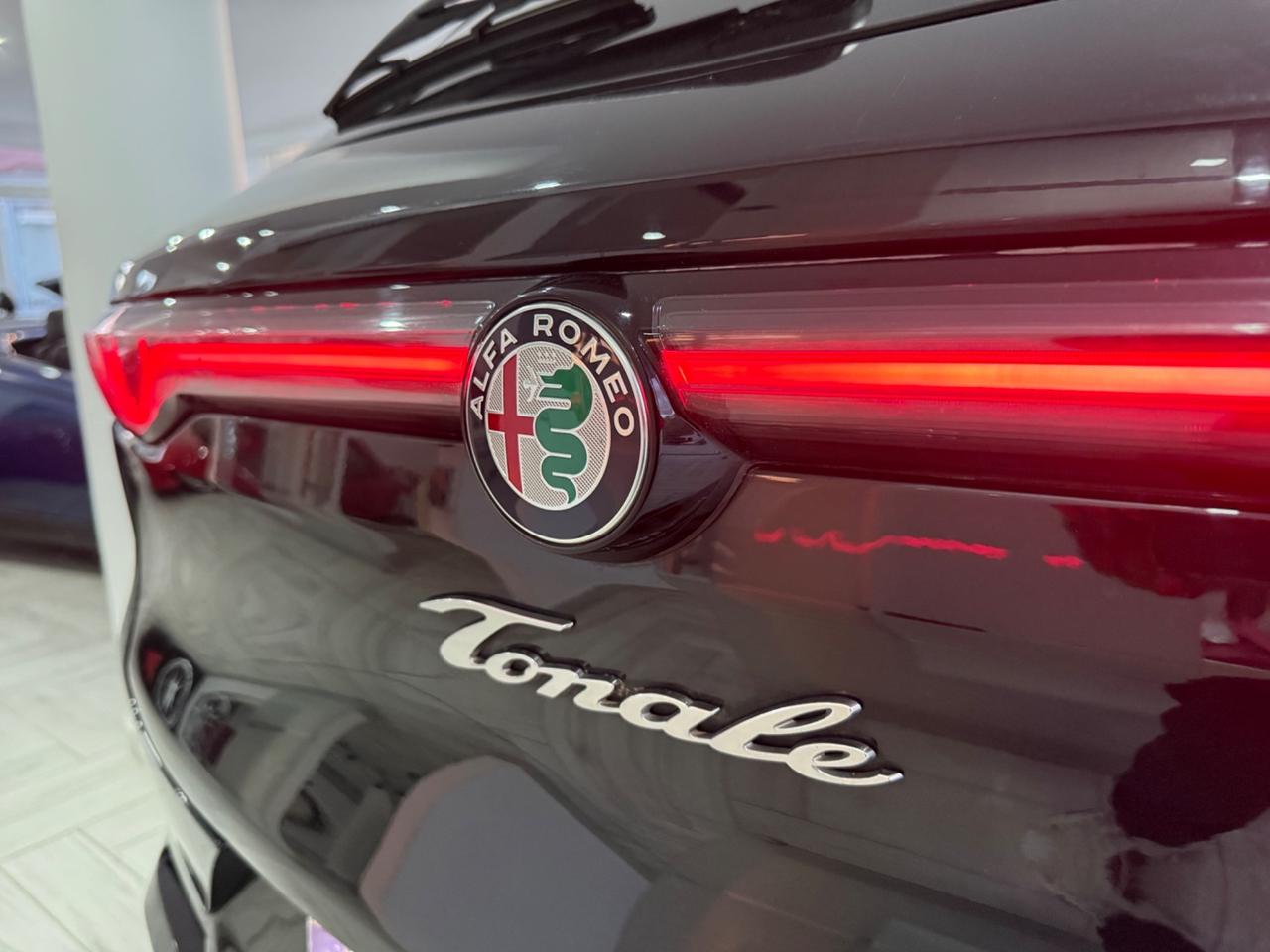 Alfa Romeo Tonale 160CV MHEV TCT7 TRIBUTO ITALIANO2024