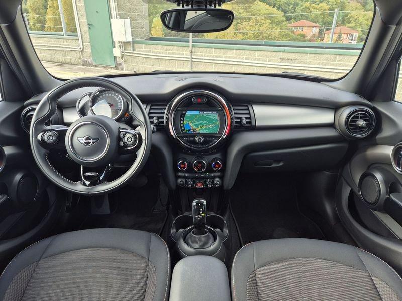 MINI Mini 5 porte Mini 5p 1.5 Cooper Hype auto