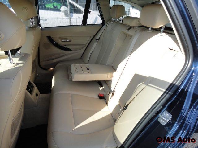 BMW 320 d Touring Luxury aut. pelle navi pro xeno