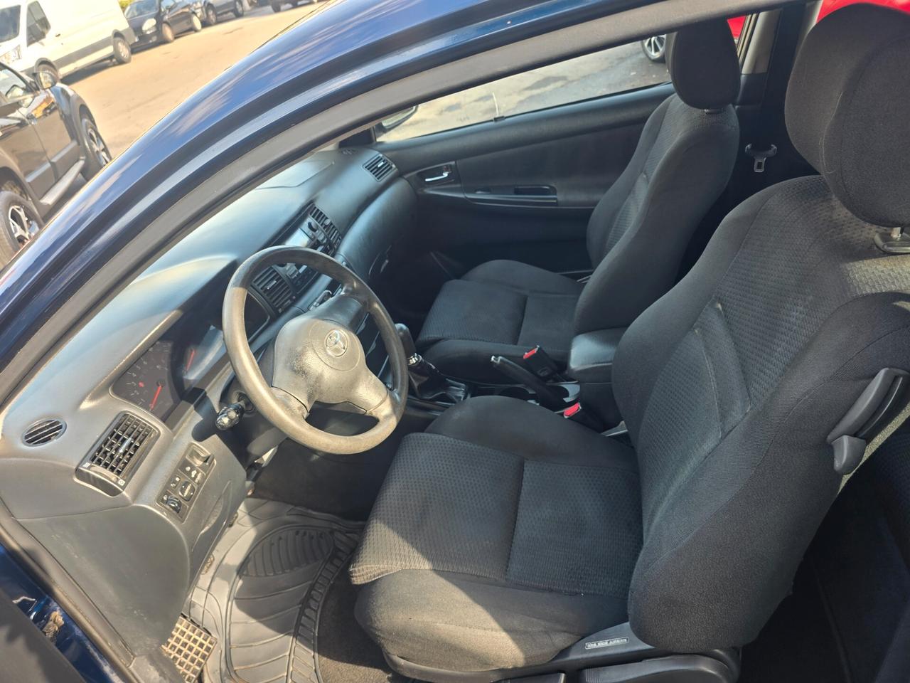 Toyota Corolla 1.4 16V 3 porte