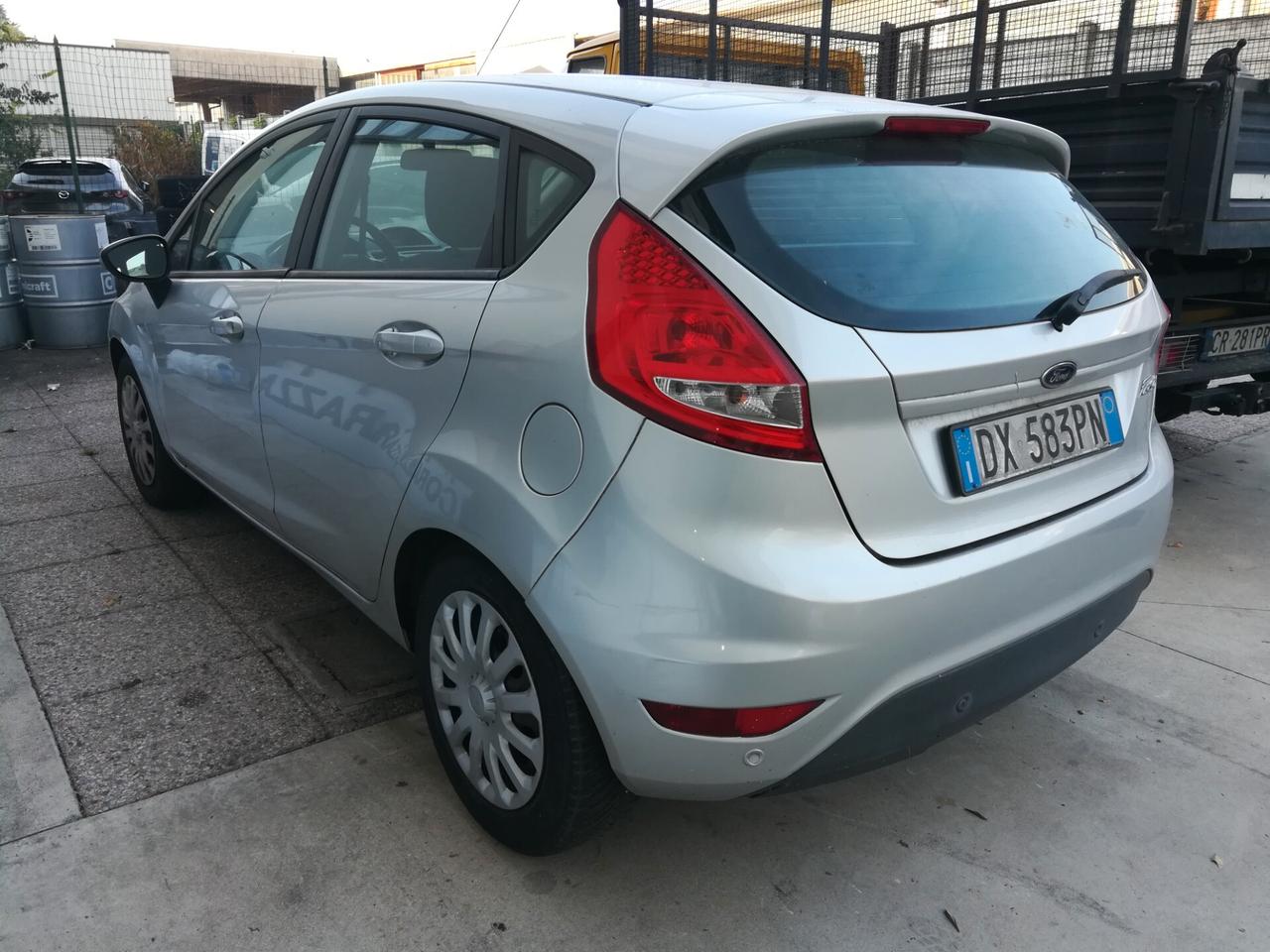 Ford Fiesta 1.4 GPL MOTORE ROTTO