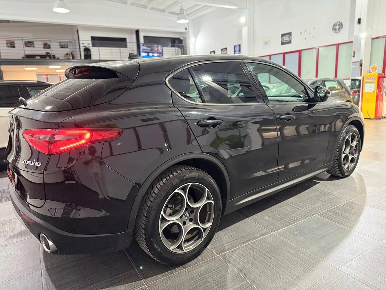 STELVIO 2.2 TD 160 CV AT8 RWD BUSINESS