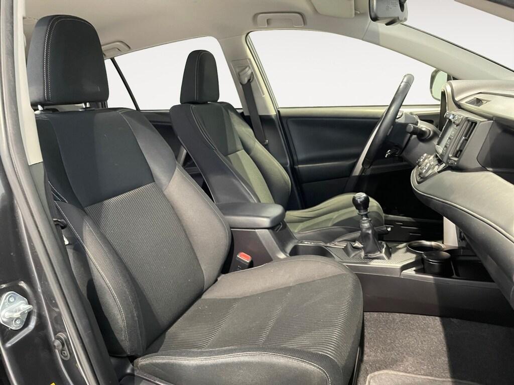 Toyota RAV4 5 Porte 2.0 d-4d 124CV 2WD Style