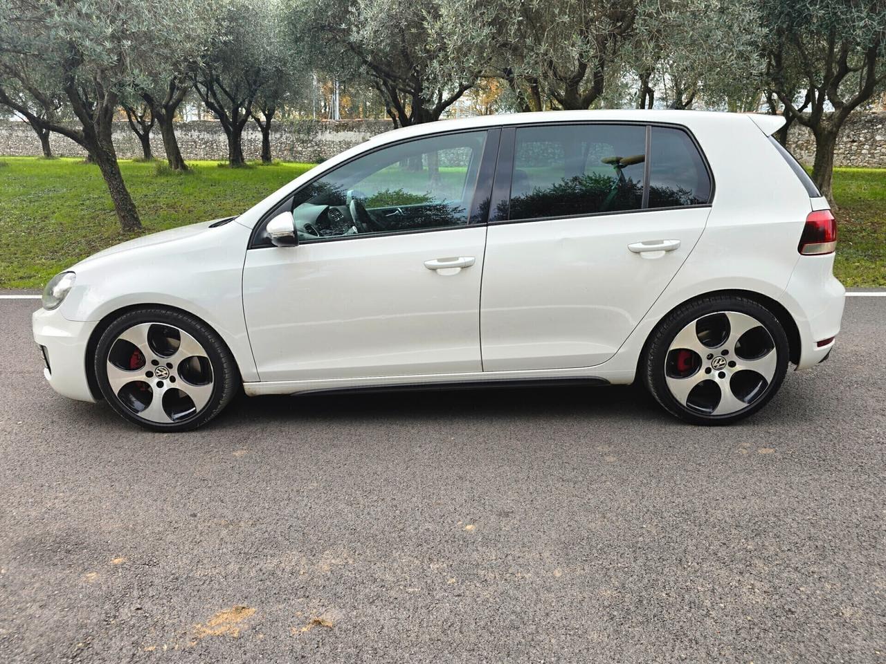 Volkswagen Golf GTI 2.0 BENZINA UNICO PROPRIETARIO ANNO 12/2009