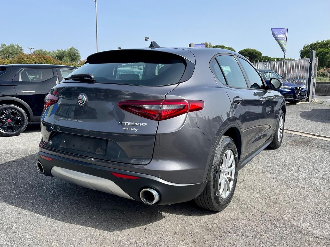 Alfa Romeo Stelvio 2.2 Turbodiesel 150 CV AT8 RWD Super