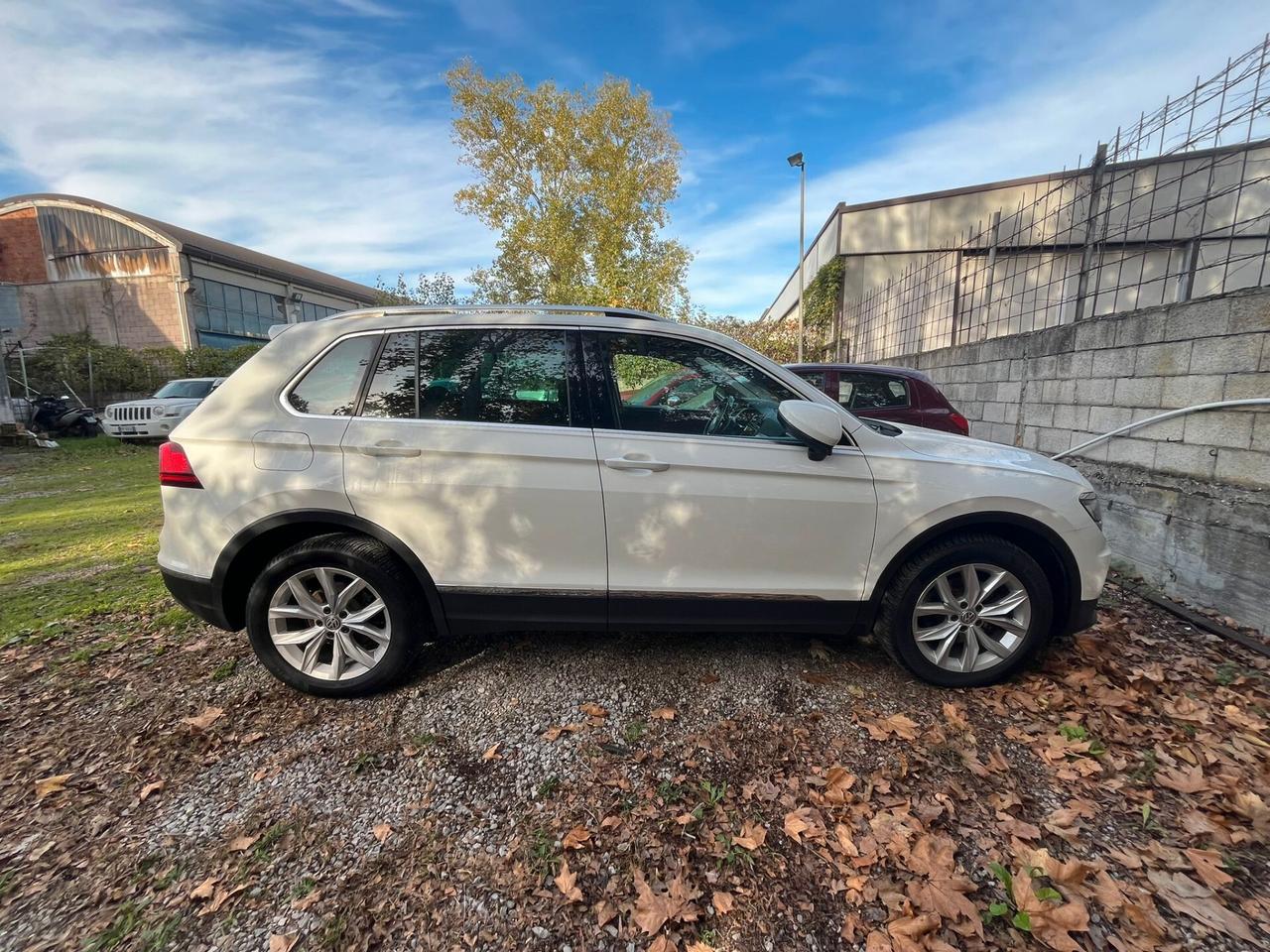 Volkswagen Tiguan 2.0 TDI SCR DSG 4MOTION Advanced BMT