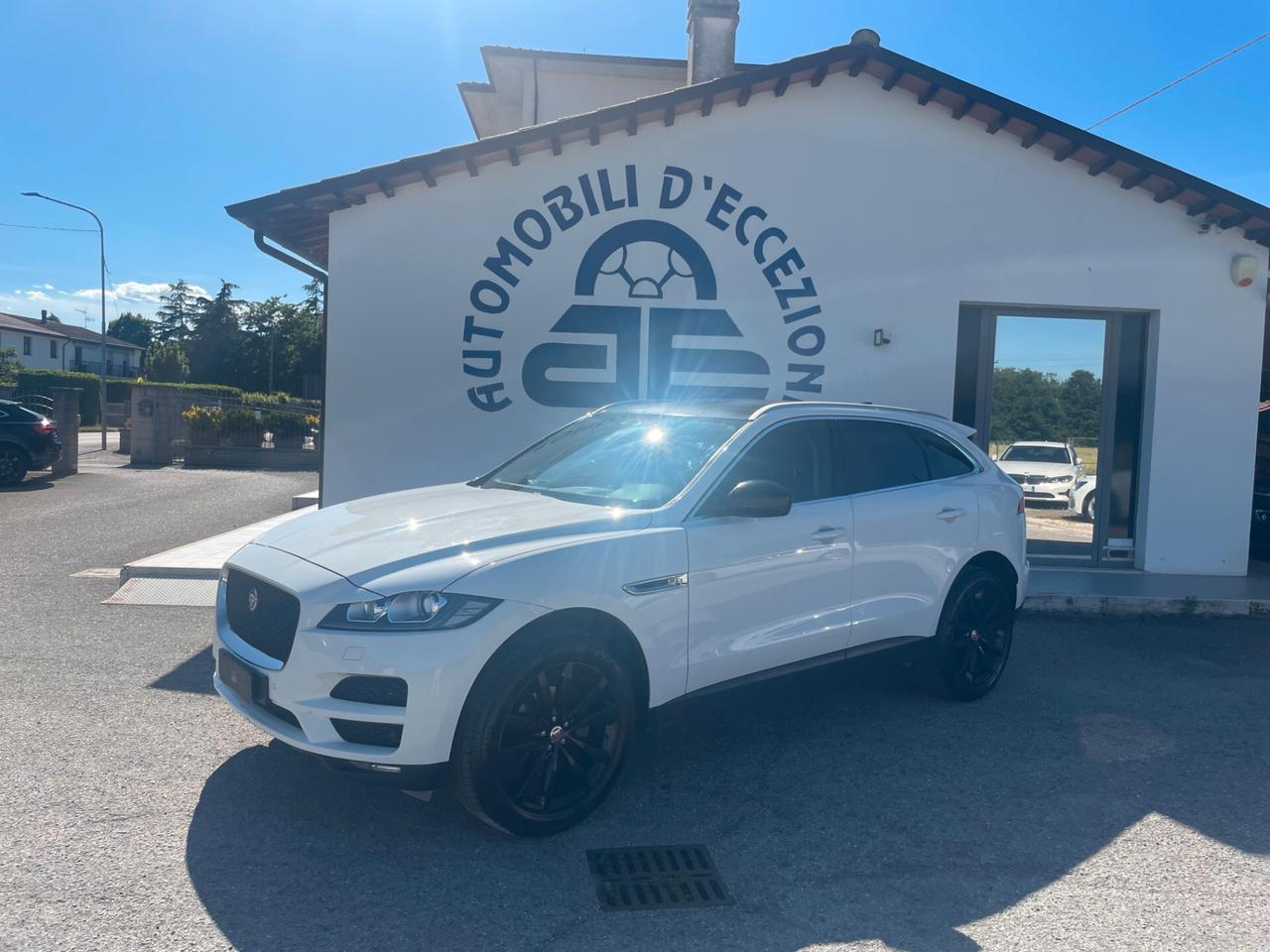 Jaguar F-Pace 2.0 D 180 CV AWD aut. Prestige Motore Nuovo km 50000