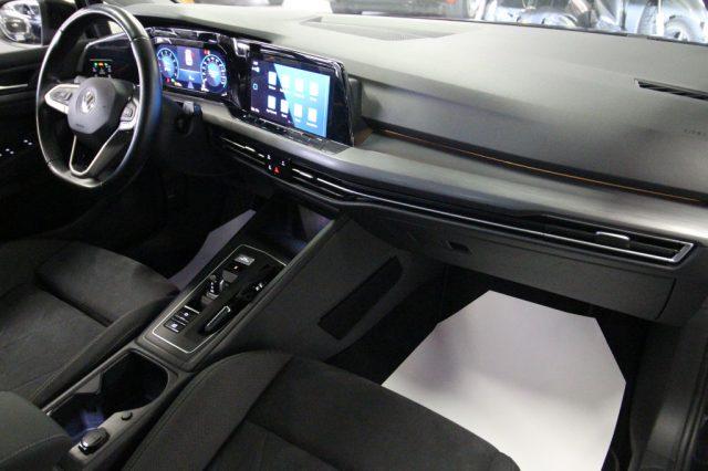 VOLKSWAGEN Golf 1.5 TGI DSG Style 130 CV