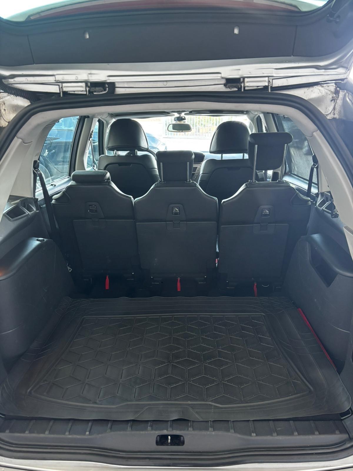 Citroen C4 Picasso Grand 1.6 e-HDi 110 FAP CMP6 Exclusive (82 kw)