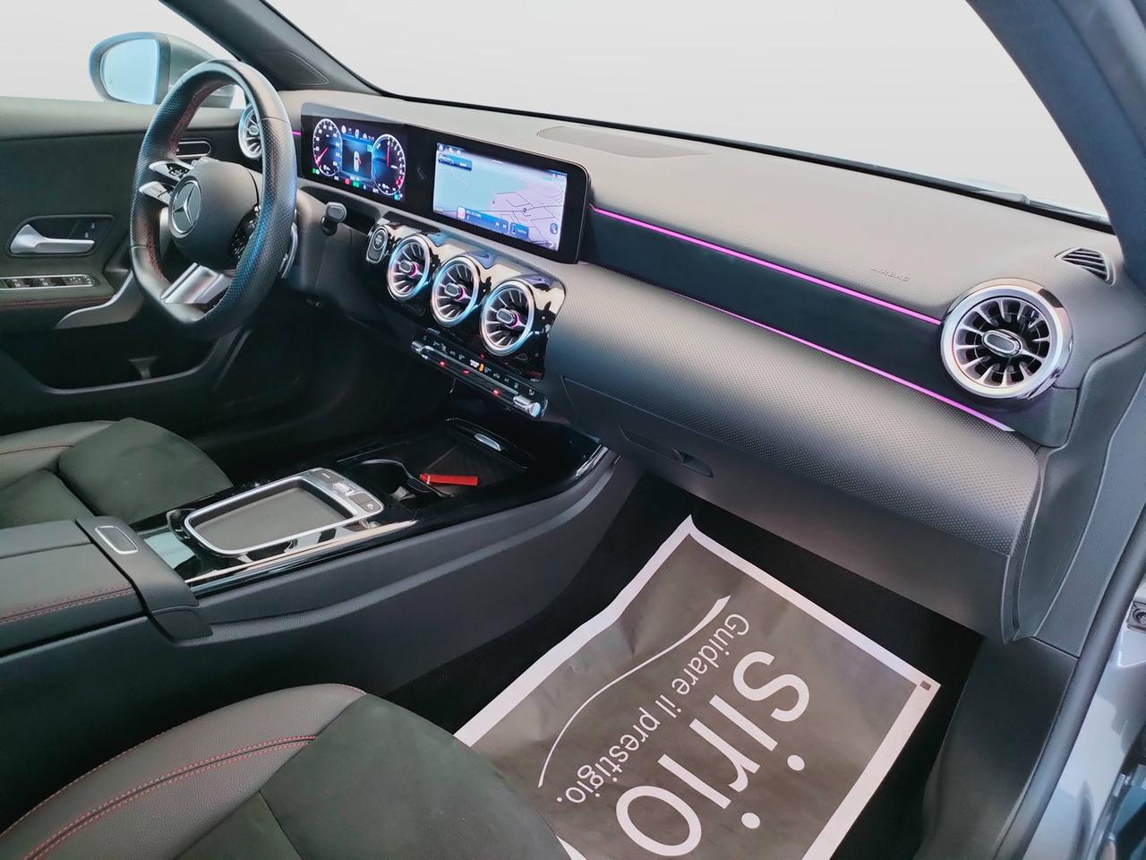 Mercedes-Benz Classe A - W177 2023 - A 250 e phev AMG Line Advanced Plus Digital Edition auto