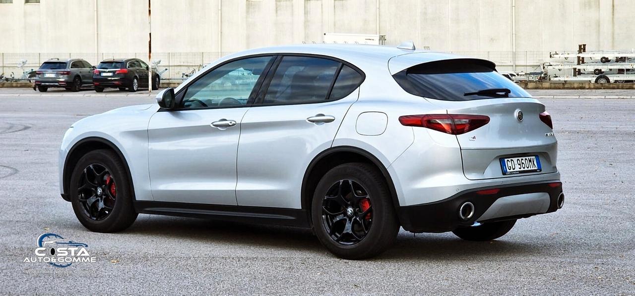 Alfa Romeo Stelvio 2.2 Turbodiesel 190 CV AT8 Q4 Executive