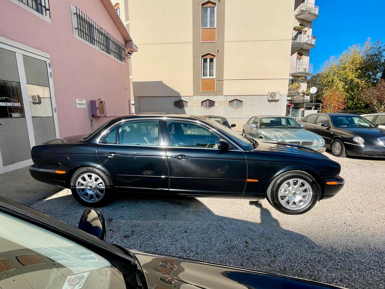 Jaguar XJ6 3.0 V6 238CVUNICOPROPRIETARIO
