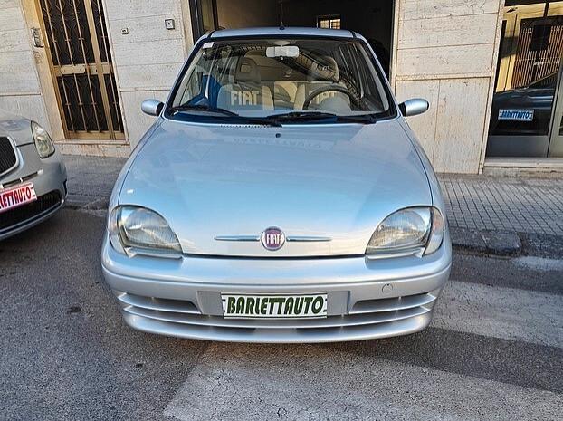 FIAT 600 1.1 CLIMA/SERVOSTERZO - 2010
