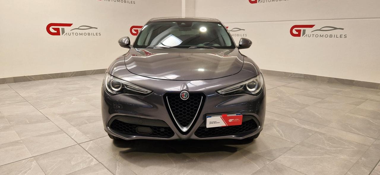 Alfa Romeo Stelvio 2.2 Turbodiesel 210 CV AT8 Q4 Executive