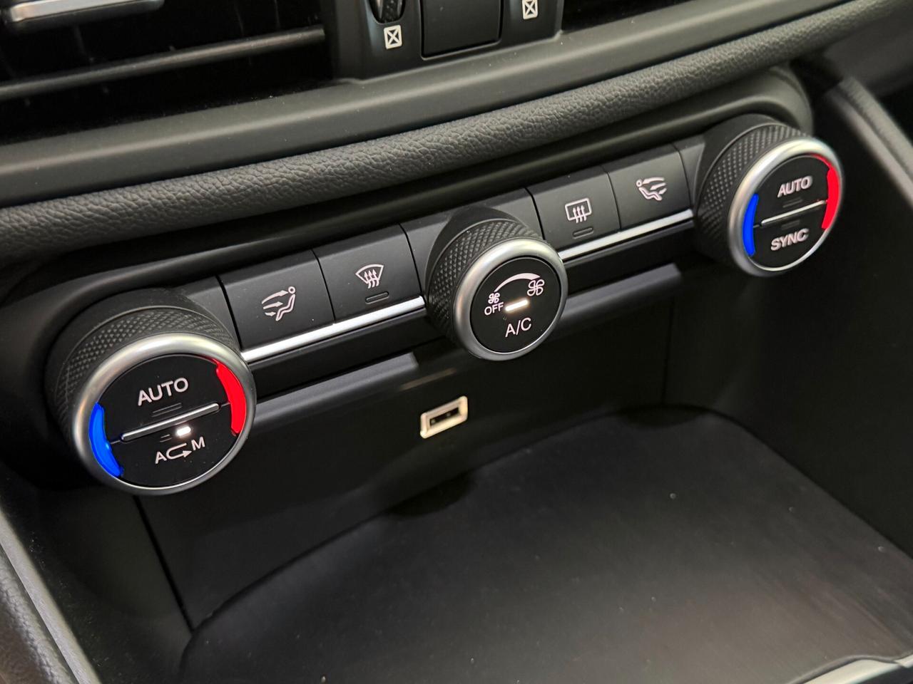 Alfa Romeo Giulia 2.2 TURBODIESEL 180 cv. SUPER (Nav)