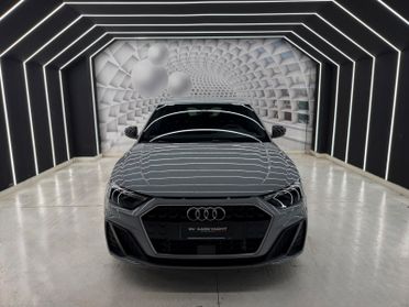 Audi A1 3XS LINE-S TRONIC-110CV-NEOPATENTATI-AUTOMATICA-KM CERTIFICATI-12MESI GARANZIA-PERMUTE