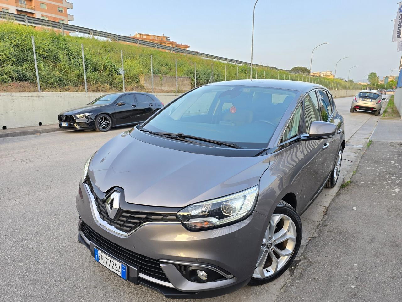 Renault Scenic Scnic dCi 8V 110 CV EDC Energy Spor